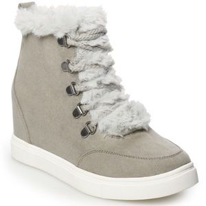 Madden NYC Wedge Winter Boots